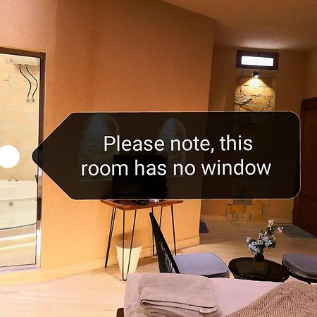 Alaqur View Inn نزل واجهة العقر Nizva Kültér fotó