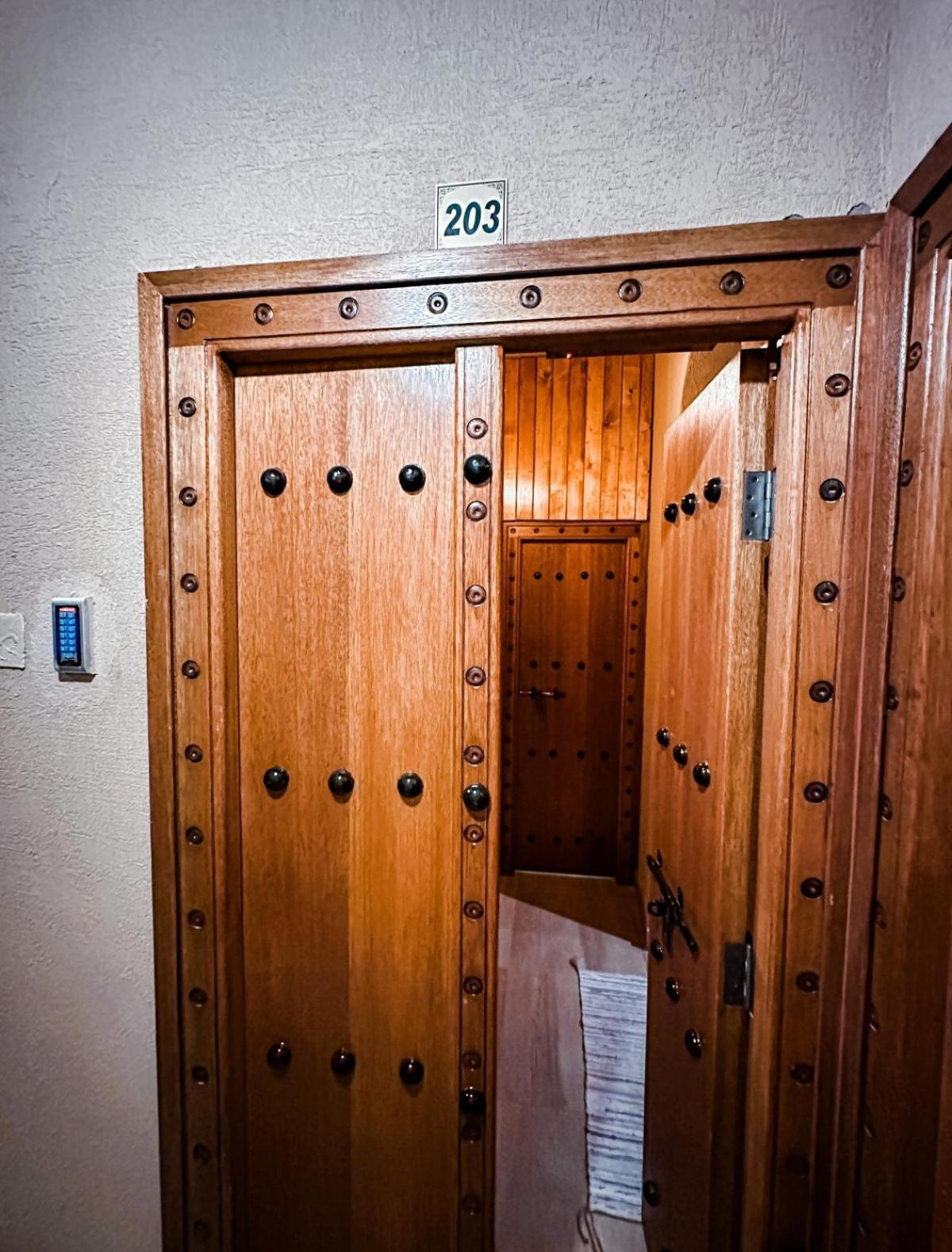 Alaqur View Inn نزل واجهة العقر Nizva Kültér fotó